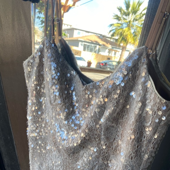 Dress the Population - Sequin Lace Midi Dress - Picture 2 of 5